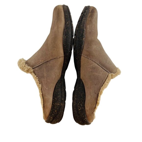 Clarks Collection Womens Brown Leather & Faux Fur Slip-On Clogs Slippers Size 6 - Picture 6 of 8